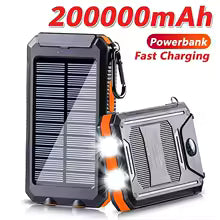 SolarFlash Pro — Linterna Solar Recargable con Power Bank Impermeable para Aventuras